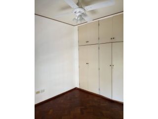 Departamentos de pasillo - Rosario - Venta