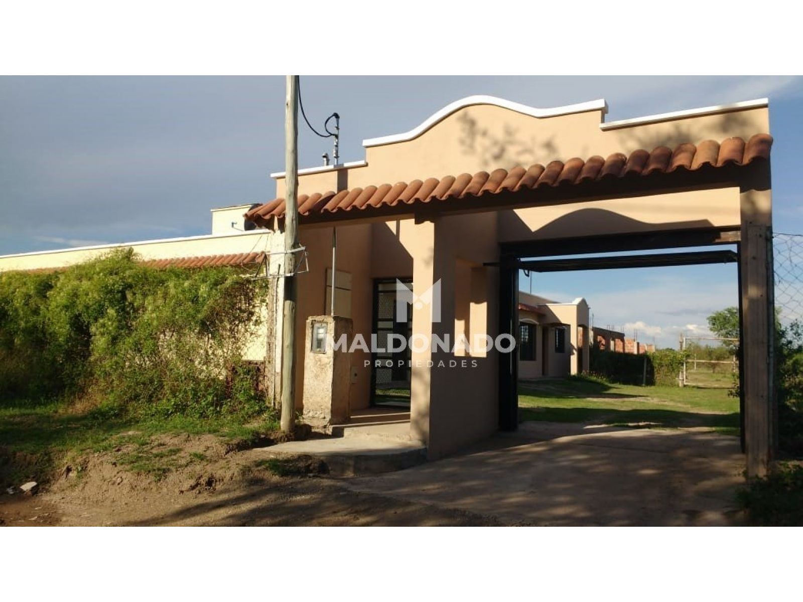 Casas lotes en venta complejo Villa Allende