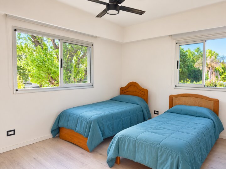 Casas - Funes - Venta