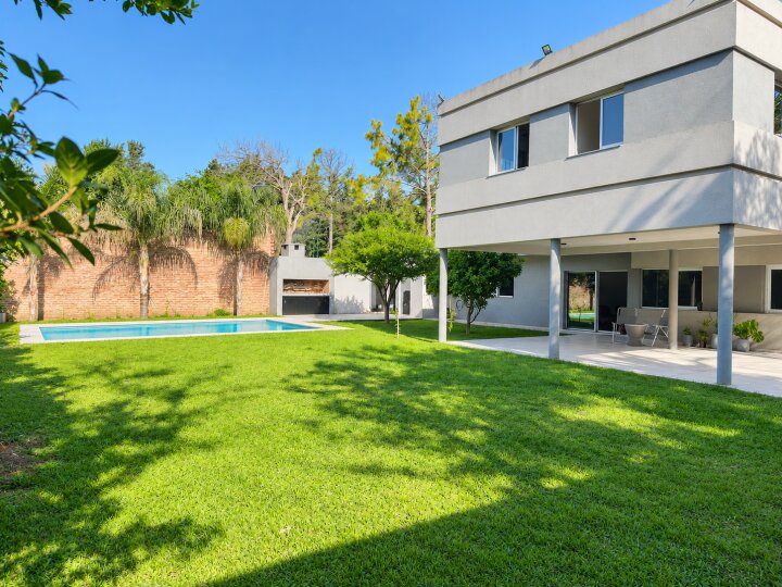 Casas - Funes - Venta