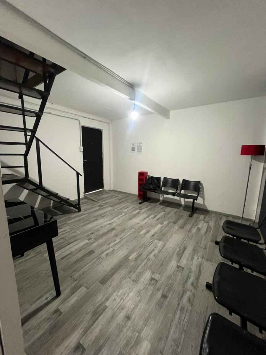 OFICINAS EN ALQUILER POR HORAS SEMANALES - 4