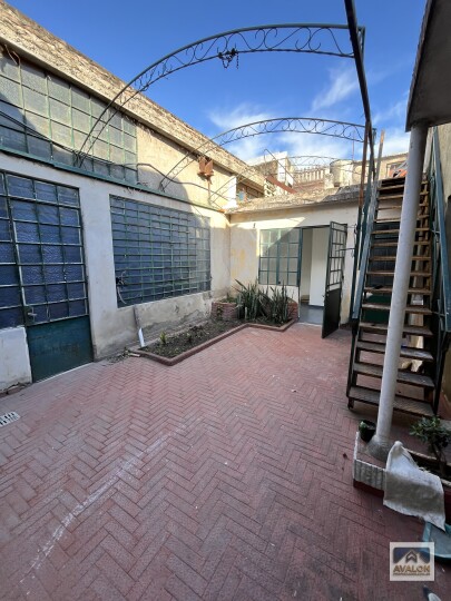 Galpones / Dep髎itos - Rosario - Venta
