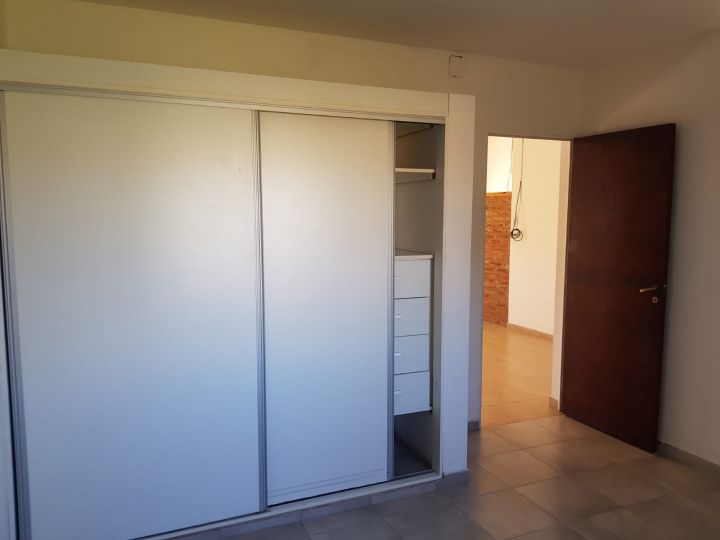 Casas - Funes - Venta