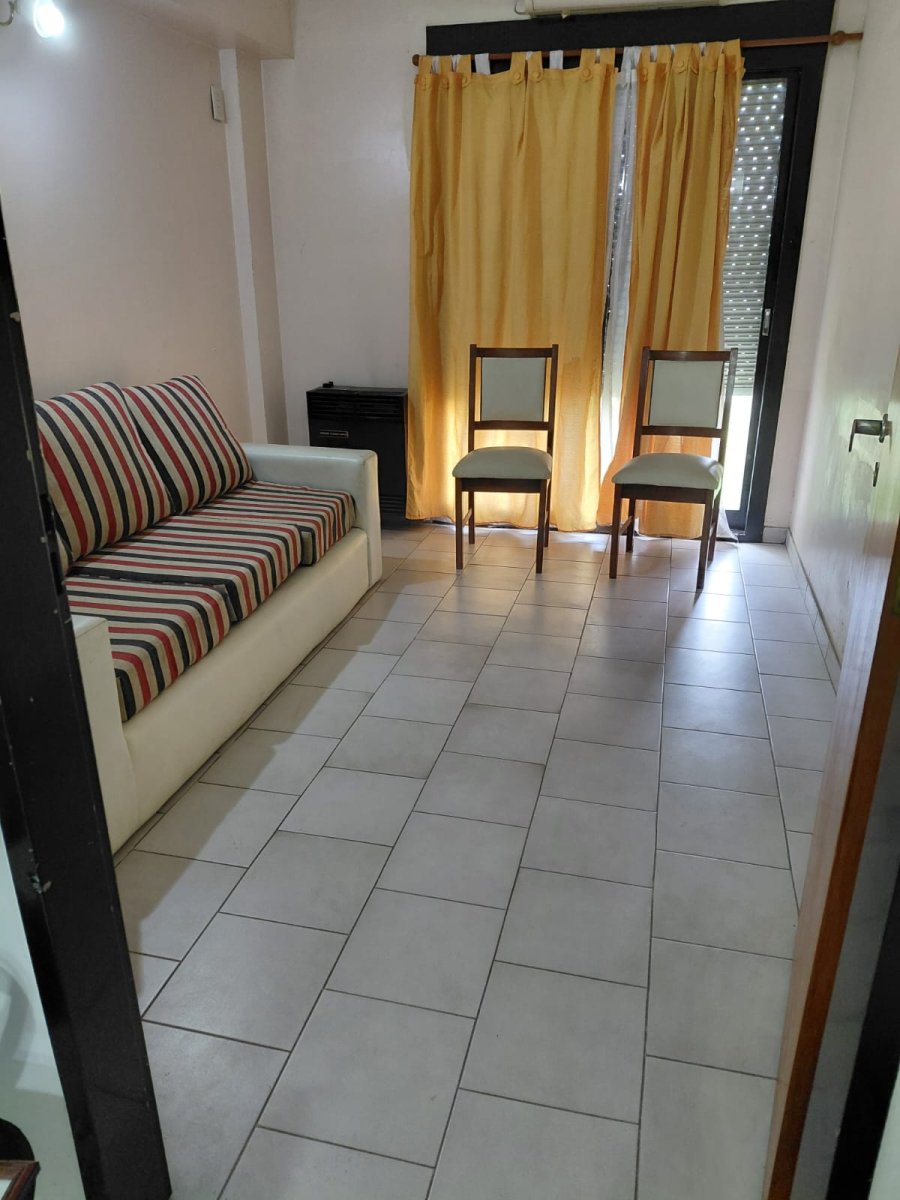 Departamento 3 Ambientes con Cochera Lomas de Zamora Apto profesional