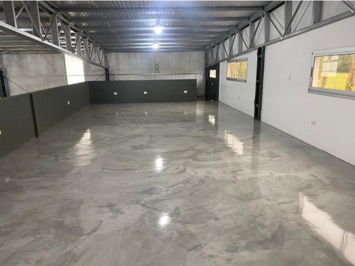 Galpones / Dep�sitos - Roldan - Venta