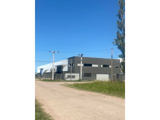 Galpones / Dep�sitos - Roldan - Venta