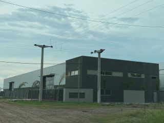 Galpones / Dep�sitos - Roldan - Venta