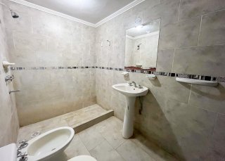 Departamentos de pasillo - Roldan - Venta