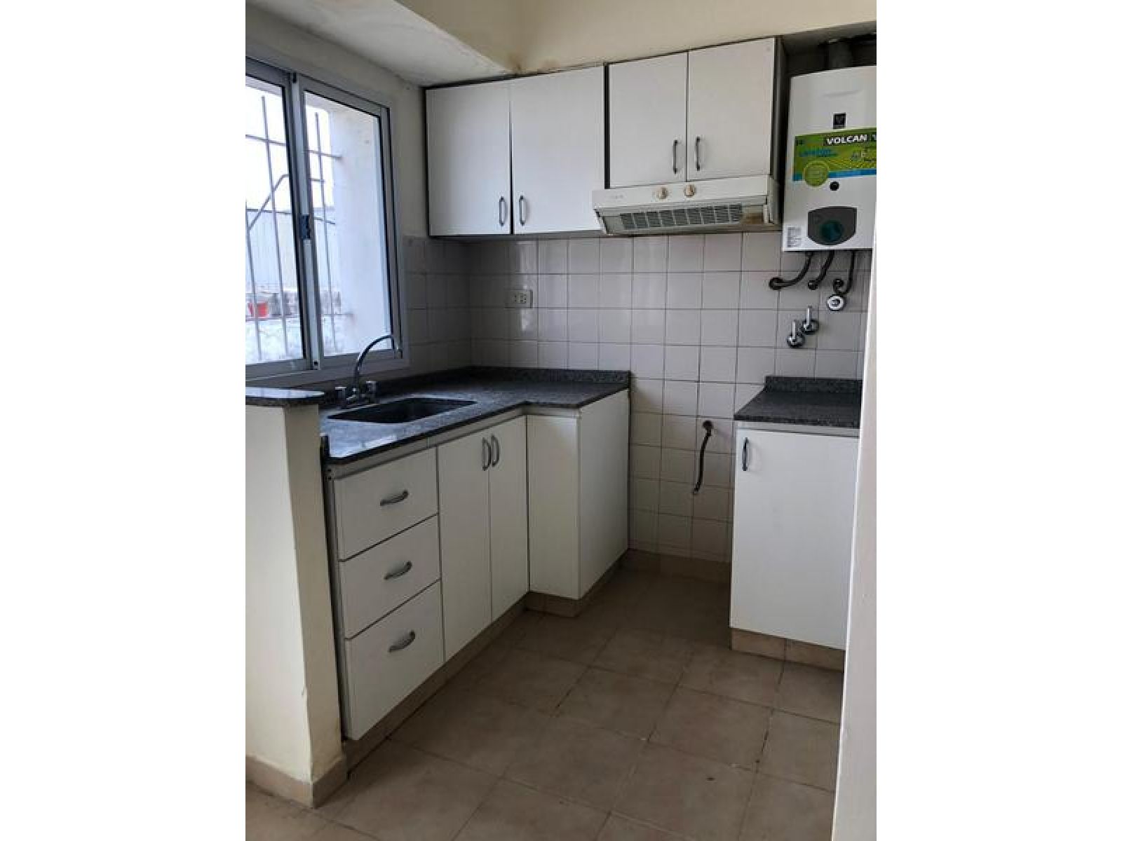 Gral López 1021 Piso 1 Dto C SAN LORENZO - 1