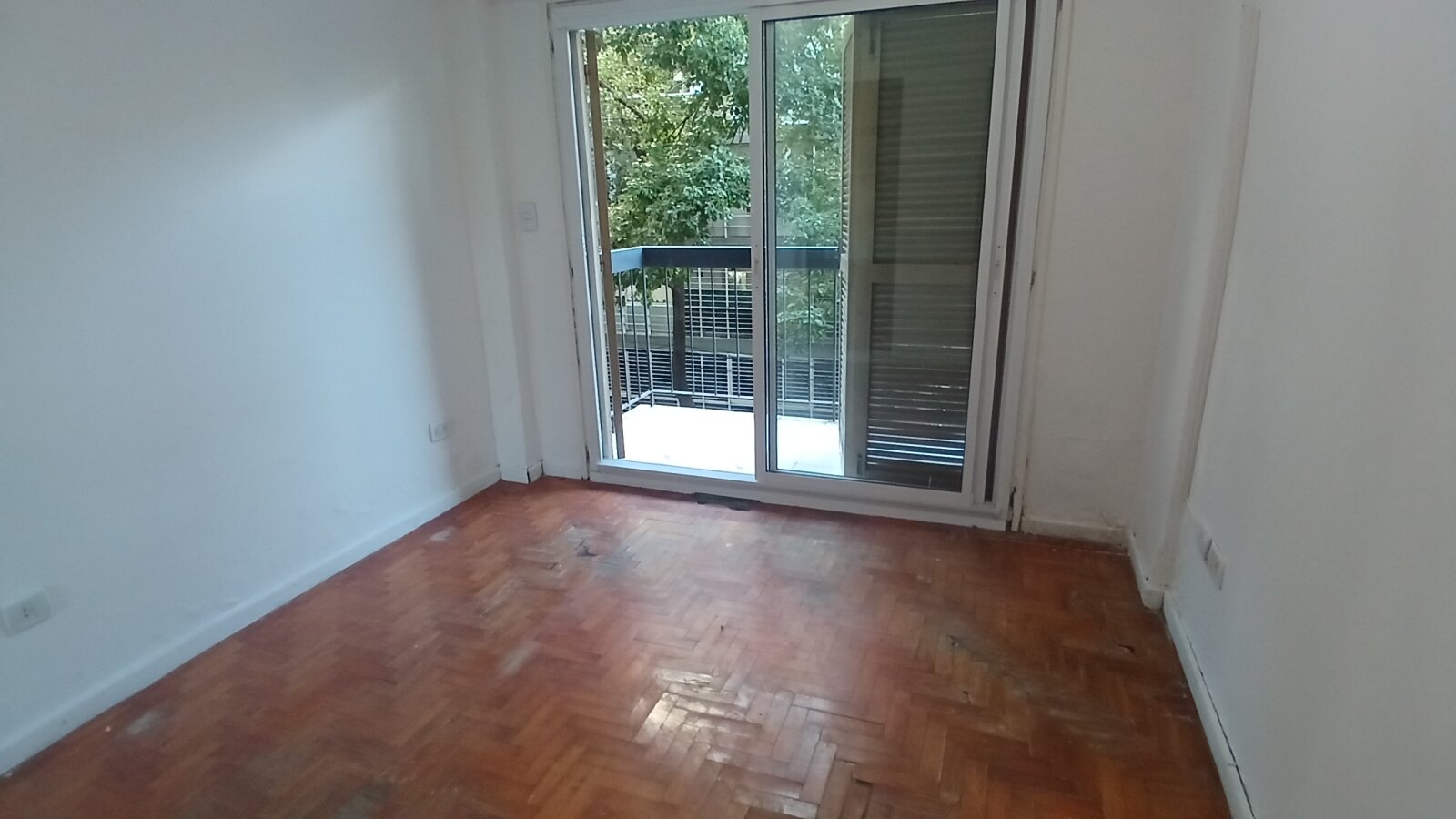 Depto 2 ambientes ALQUILER Palermo LAS CAÑITAS Balcon Al frente Fte al Campo de Polo y a metros de Av. Del Libertador - 28