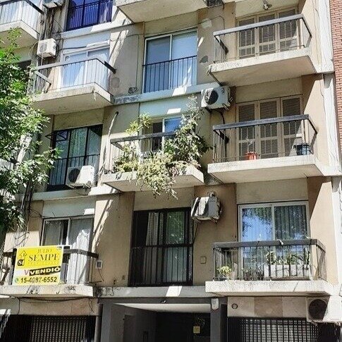 Depto 2 ambientes ALQUILER Palermo LAS CAÑITAS Balcon Al frente Fte al Campo de Polo y a metros de Av. Del Libertador - 1