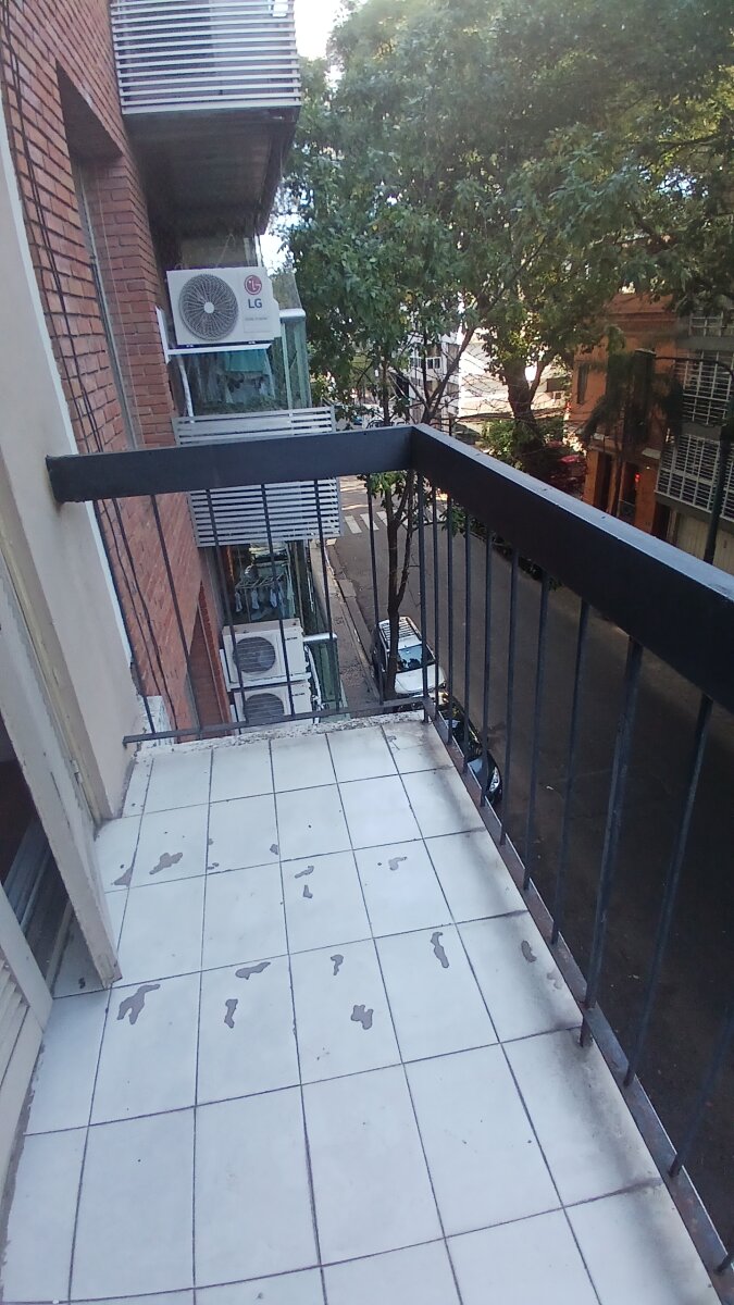 Depto 2 ambientes ALQUILER Palermo LAS CAÑITAS Balcon Al frente Fte al Campo de Polo y a metros de Av. Del Libertador - 33
