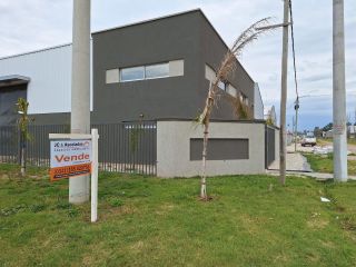 Galpones / Dep�sitos - Roldan -  Alquiler
