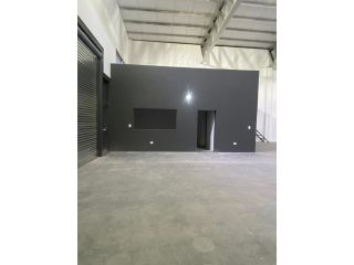 Galpones / Depósitos - Roldan - Venta