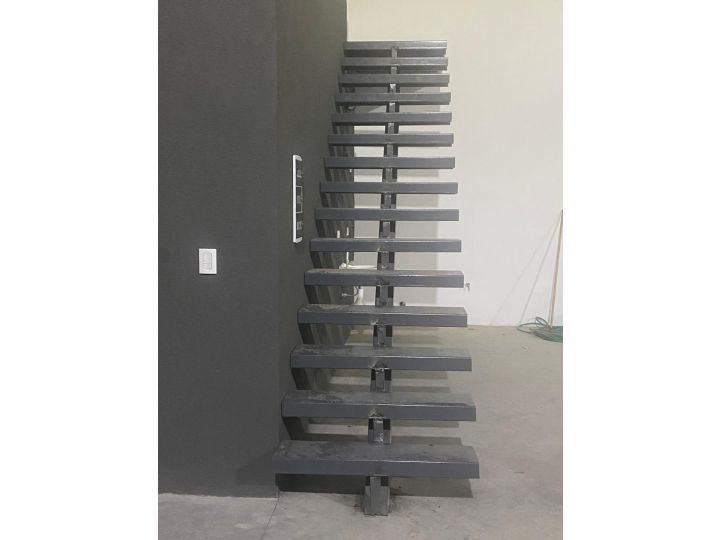 Galpones / Depósitos - Roldan - Venta