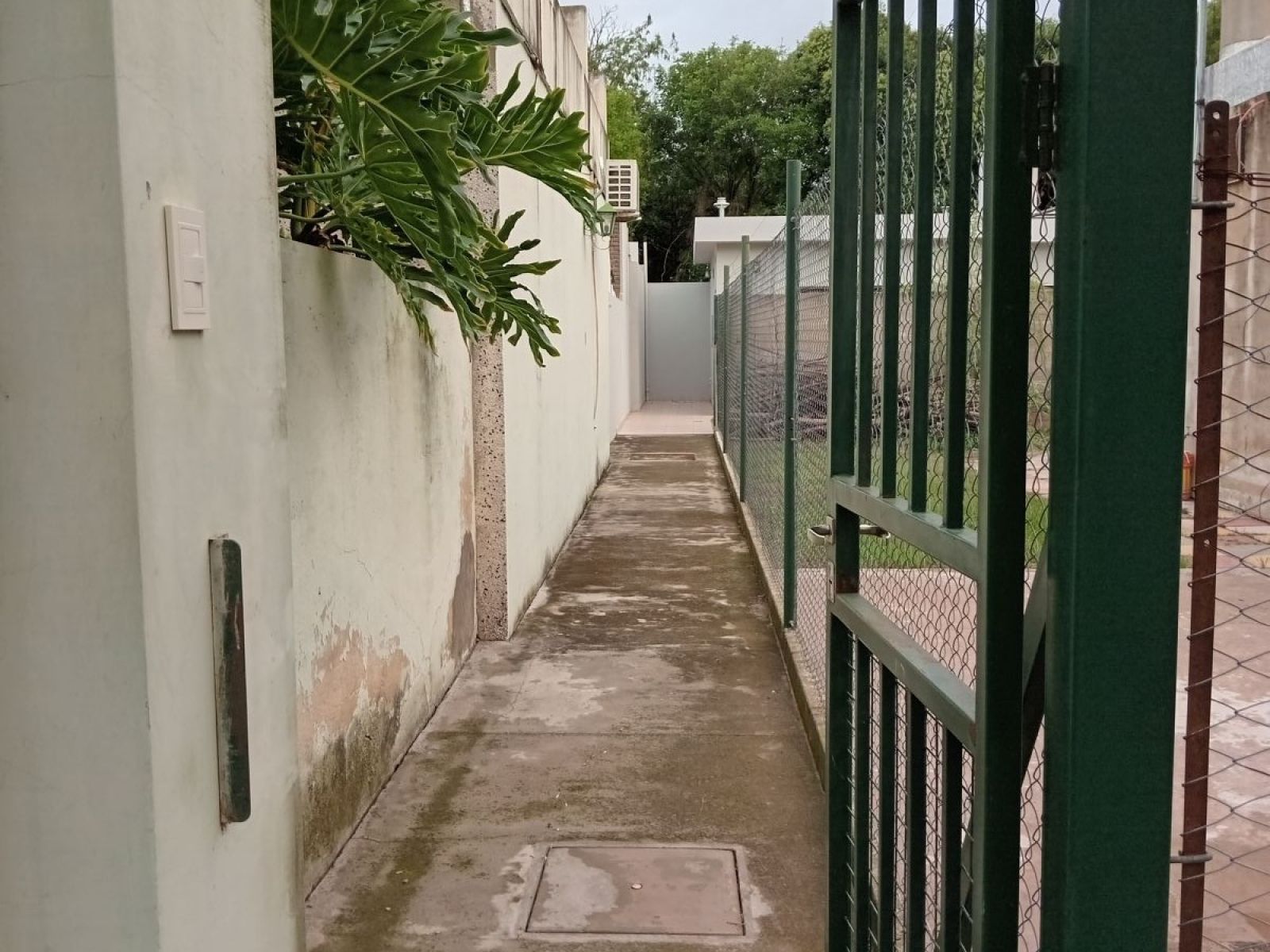 ALQUILER en ciudad de PEREZ Casa Interna de 1 dormitorio. Excelente estado. — foto 13