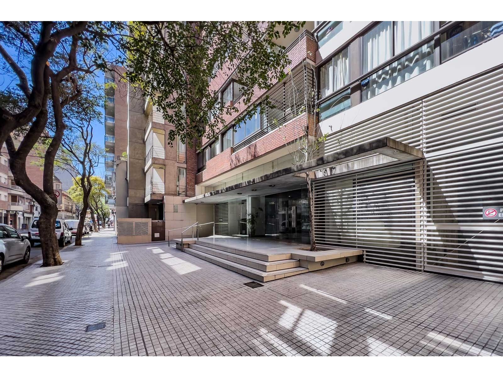 Departamento en alquiler 2 dormitorios. Zona Río. Cochera con Baulera. Salta 1953 - 12