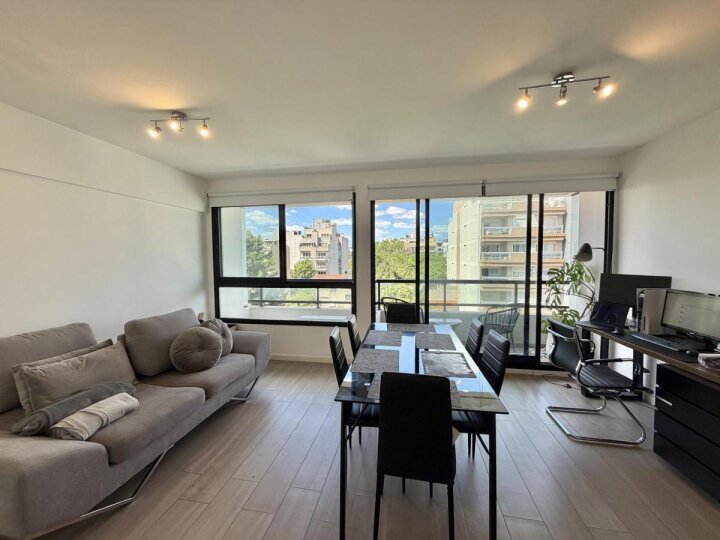 Amplio Loft en Alquiler  con cochera- Bº Devoto