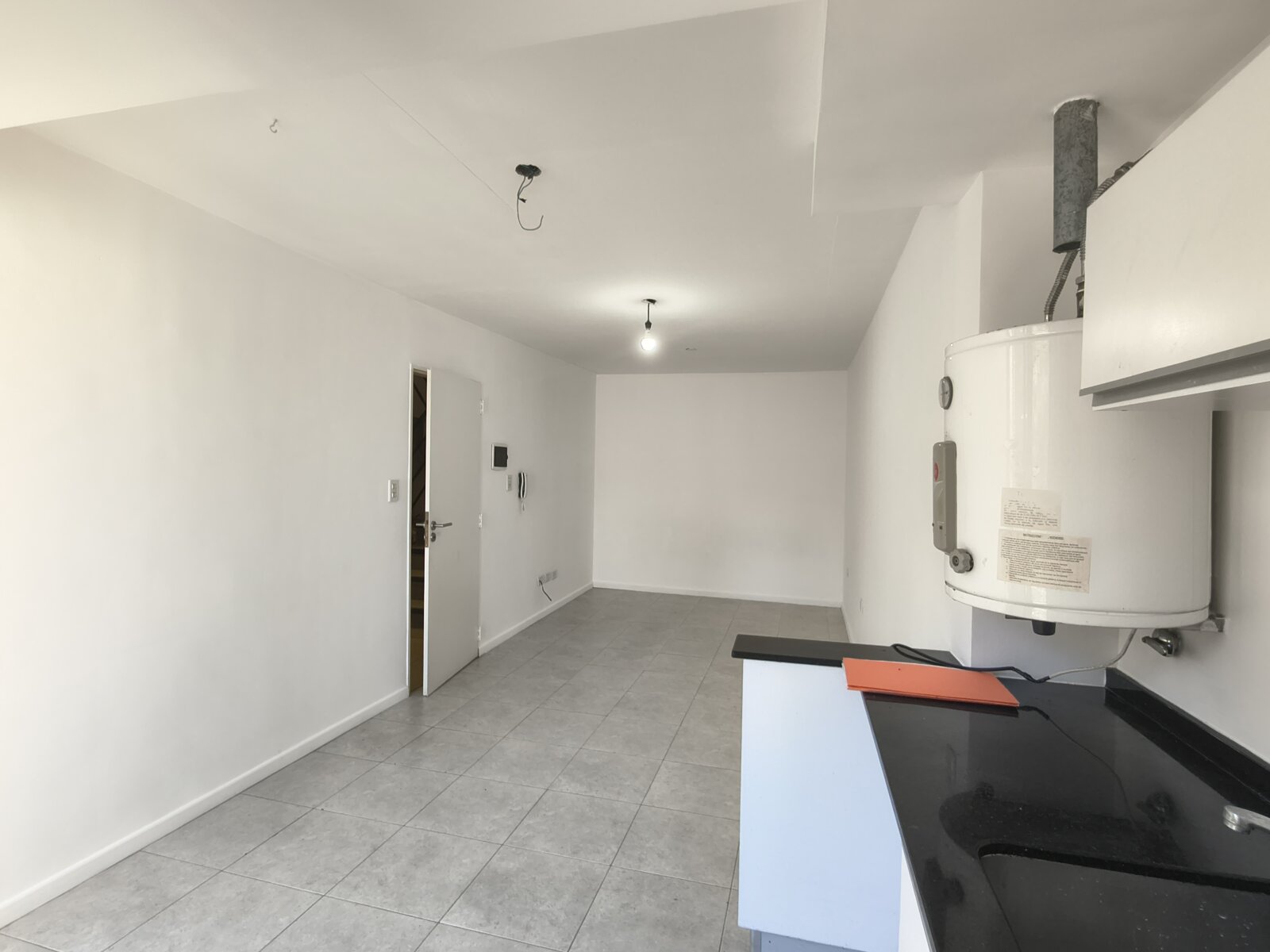 ALQUILER MONOAMBIENTE PASILLO - SAN JUAN Y DORREGO — foto 7