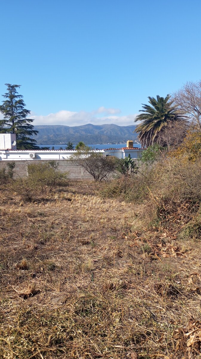 VENDO LOTE , A 10 MINUTOS DE CARLOS PAZ, BARRIO CERRADO " VILLA LAGO AZUL" - Imagen 11