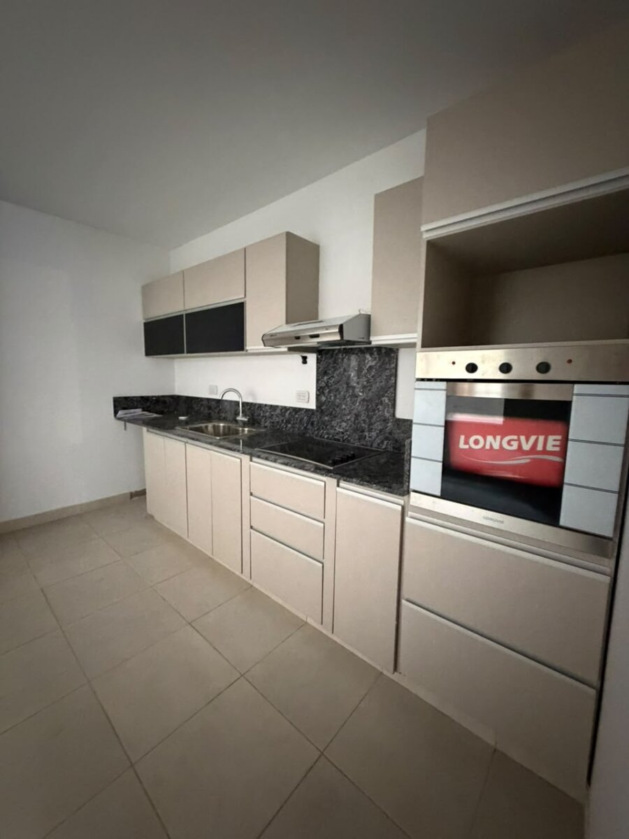 Piso 4 ambientes con dependencias - Barracas - Plaza Colombia — foto 7