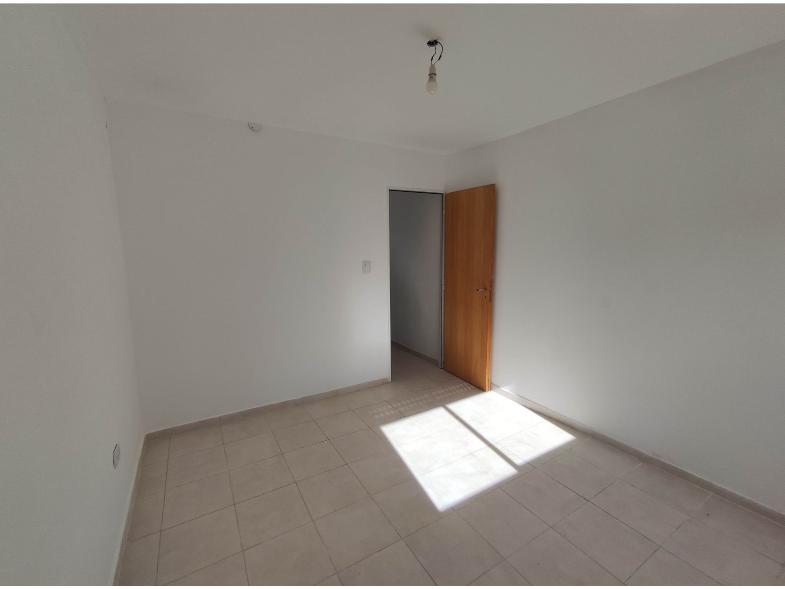 Dpto de 1 Dormitorio en alquiler. Virasoro 2262, Rosario. — foto 5