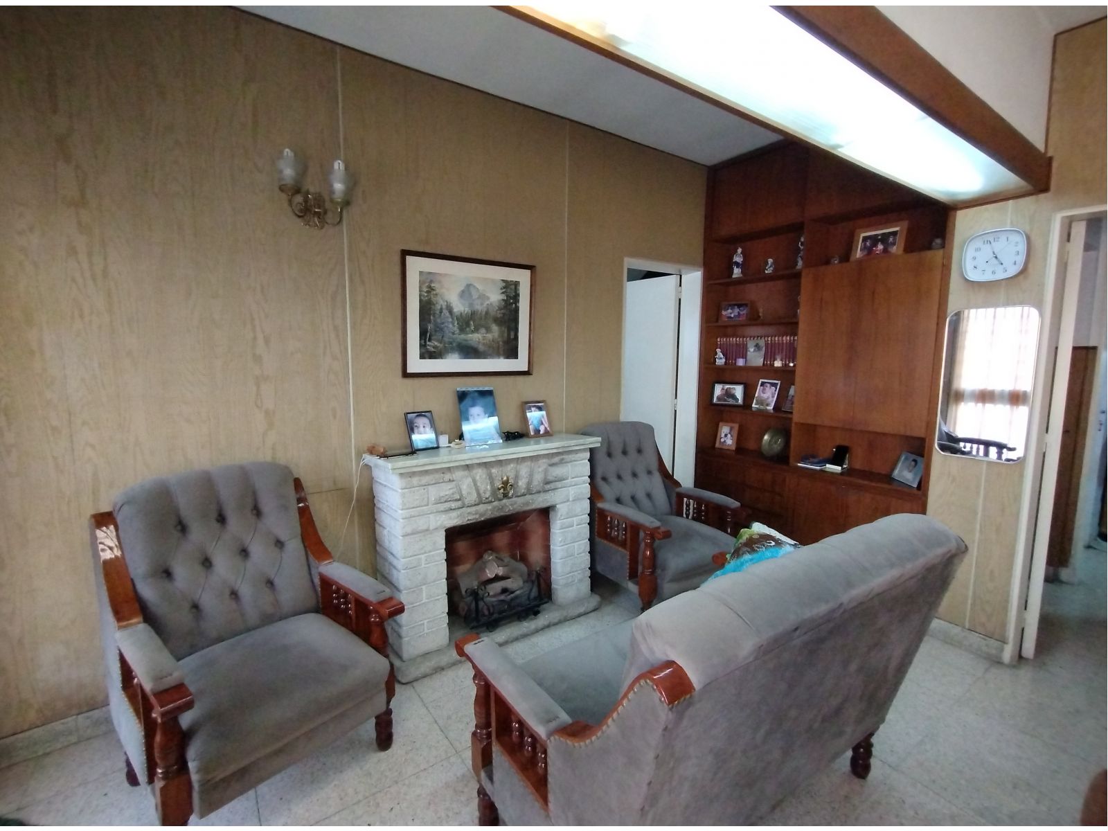 VENTA Casa 2 Plantas con Cochera # Matienzo 2407 - 8