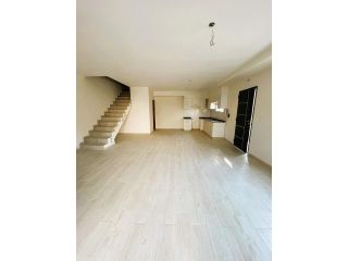 Casas - Funes -  Alquiler
