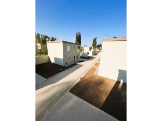 Casas - Funes -  Alquiler