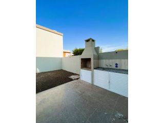 Casas - Funes -  Alquiler