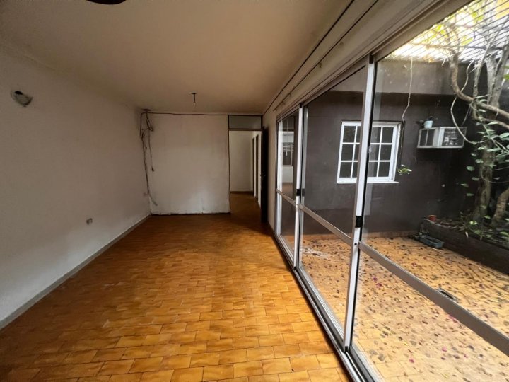 VENDO CASA EN GUEMES A METROS DE LA CAÑADA