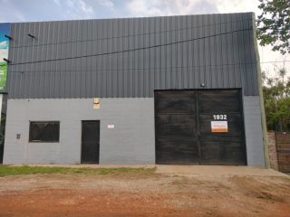 Galpones / Dep贸sitos - Roldan - Alquiler