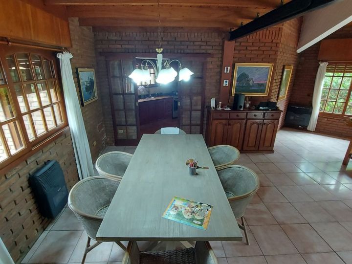 Casas - Funes - Venta