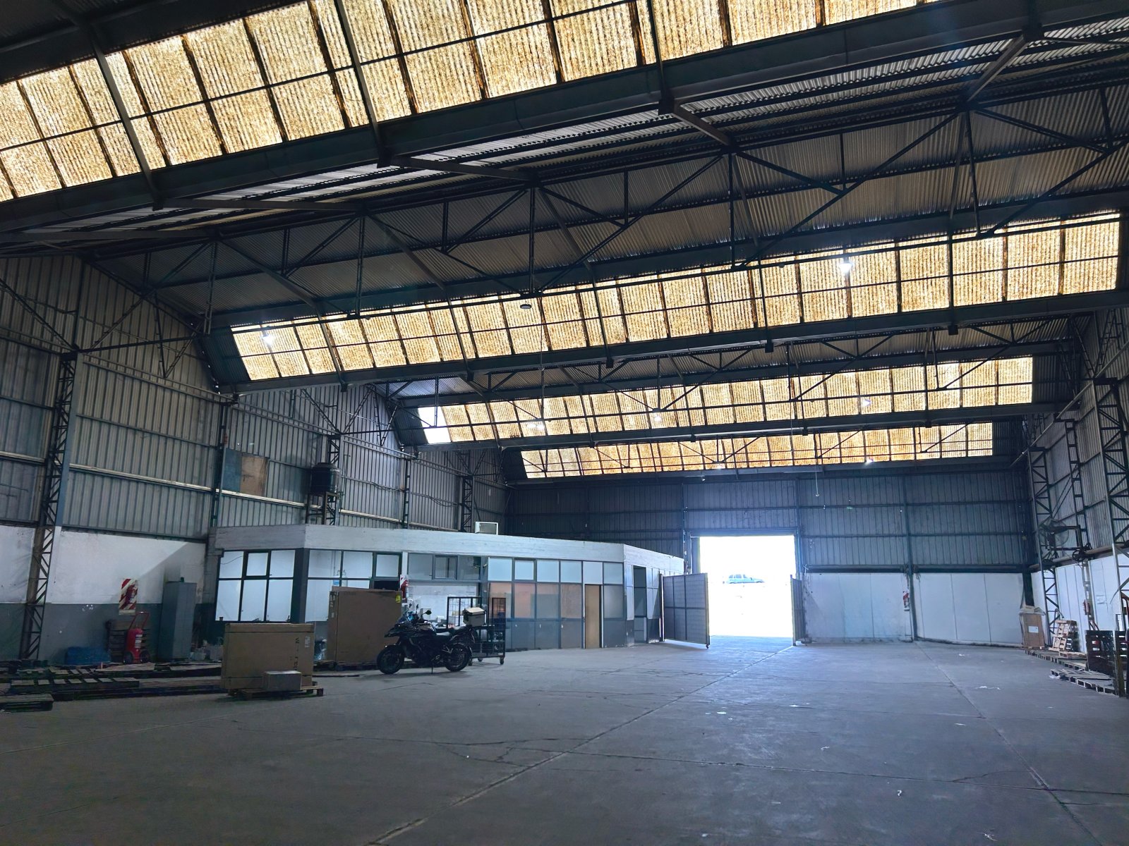 Circunvalación y Autopista a Santa Fe - Nave 1.500 m2 — foto 8