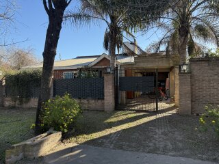 Casas - Funes - Venta