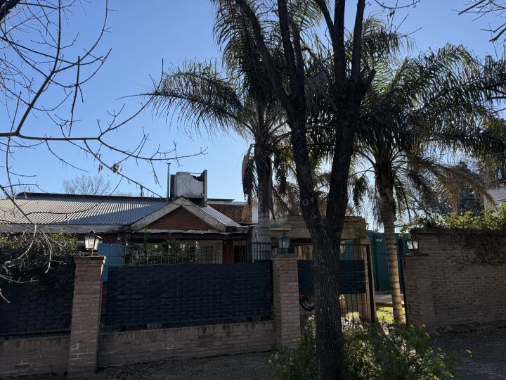 Casas - Funes - Venta