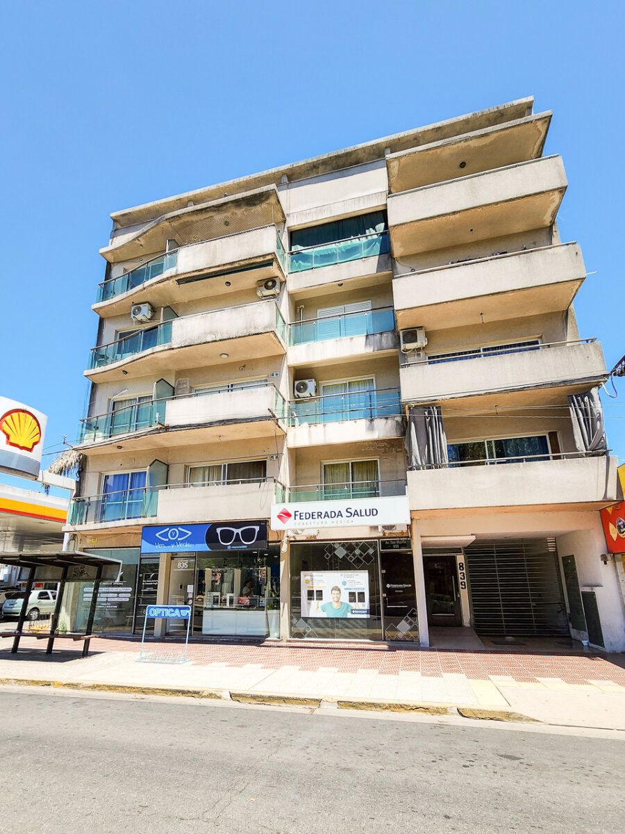 Departamento monoambiente - Av. San Martín al 800, 2º A, San Lorenzo