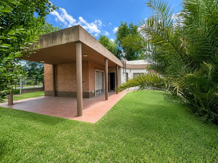 Casas - Funes - Venta