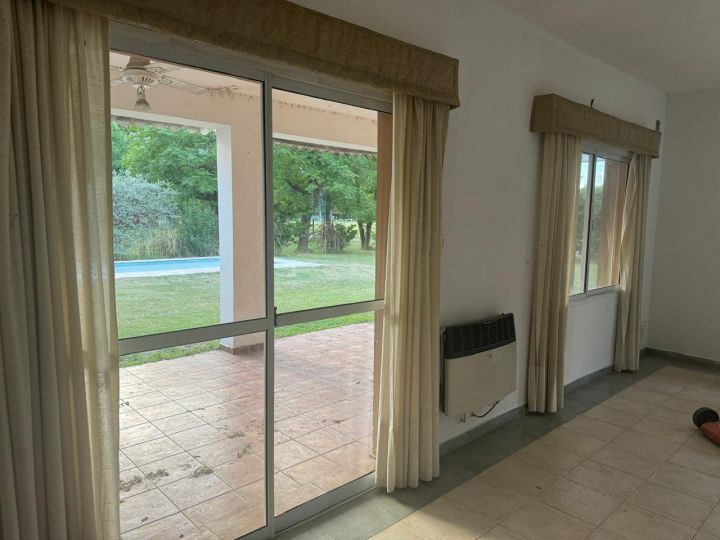 Casas - Ibarlucea - Venta