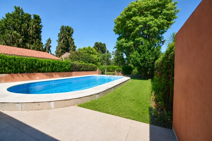 Casas - Funes - Venta