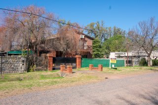 Casas - Funes - Venta
