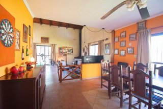 Casas - Funes - Venta