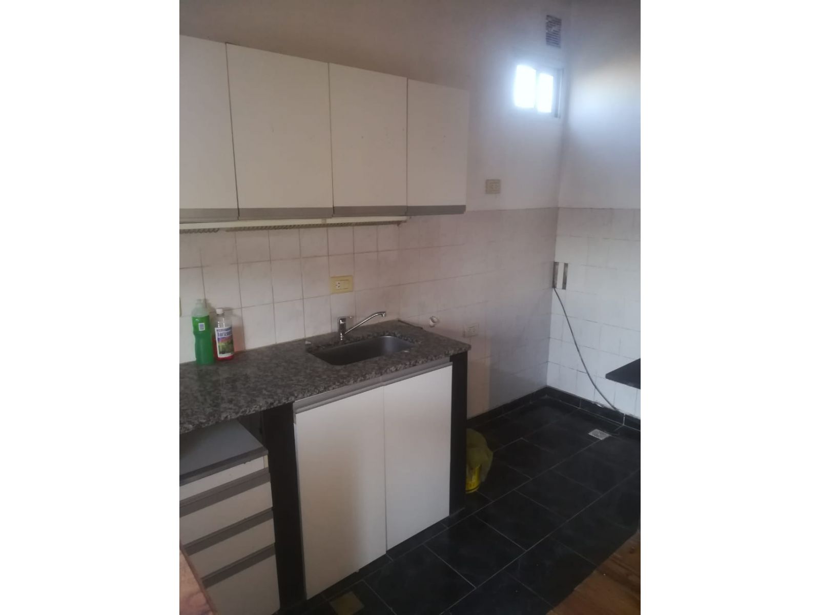 CASA EN VENTA AGRELO 2333 DE DOS DORMITORIO CON COCHERA Y PLANTA ALTA - 11