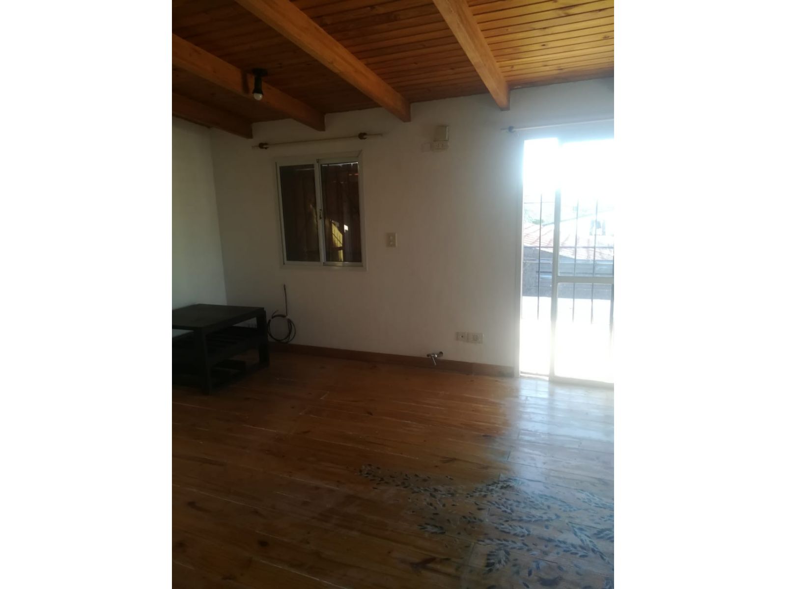 CASA EN VENTA AGRELO 2333 DE DOS DORMITORIO CON COCHERA Y PLANTA ALTA - 18