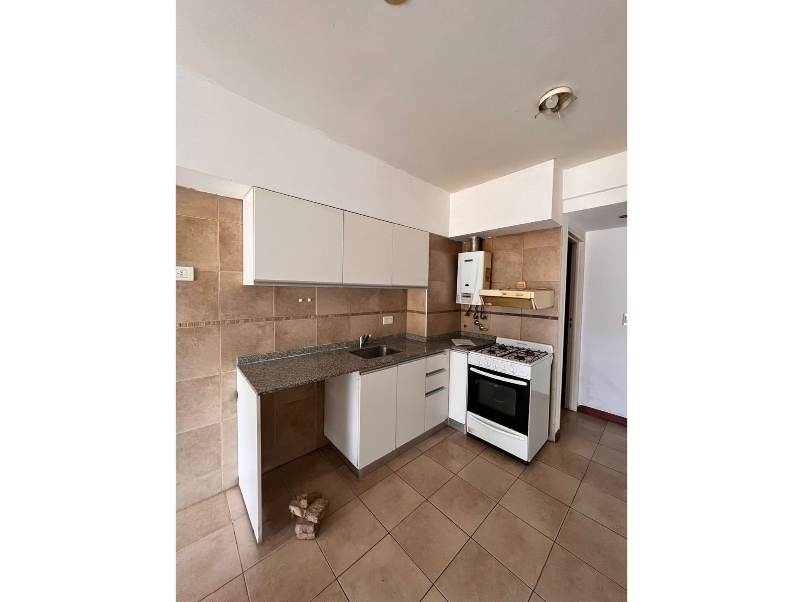 Departamento en alquiler - Perdriel 730 - 2