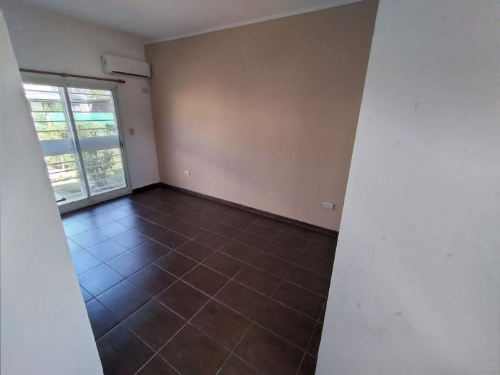 Casas - Funes - Venta