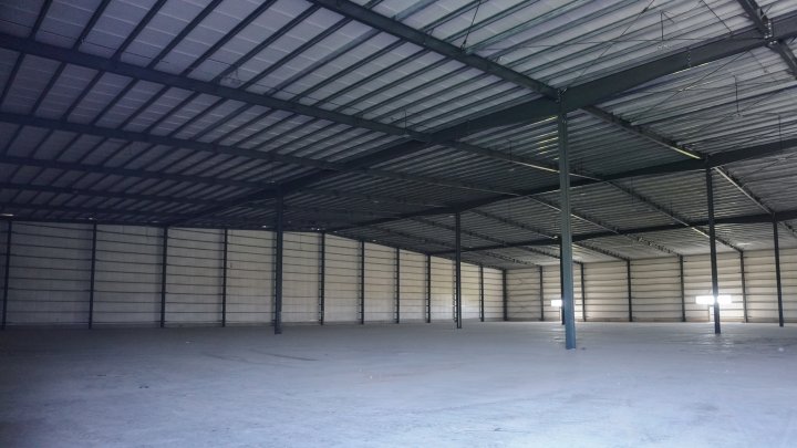 Galpones / Depósitos - Funes - Alquiler