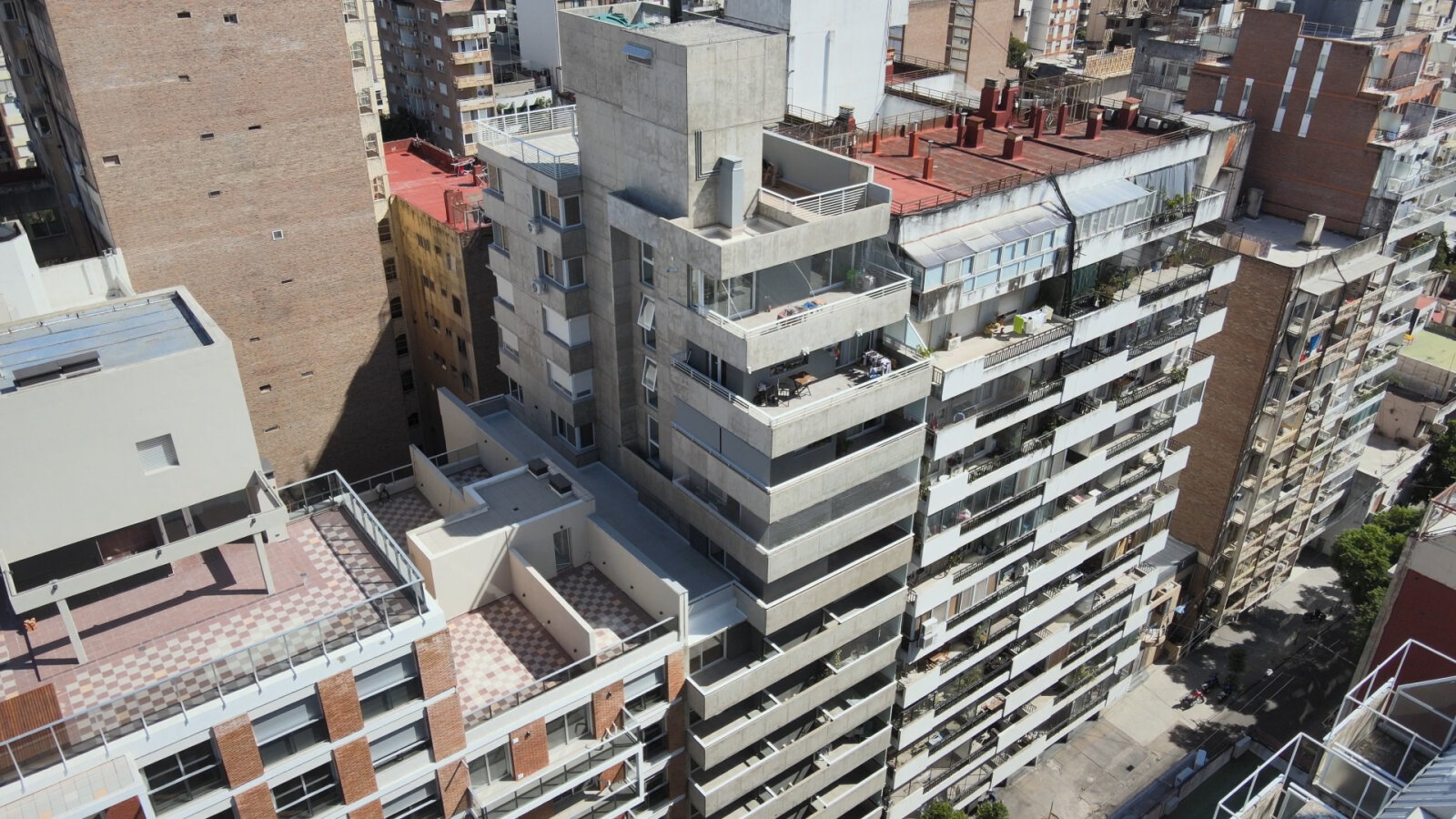 Departamento en venta 3 dormitorios, terraza exclusiva y cochera en Barrio Martin — foto 3