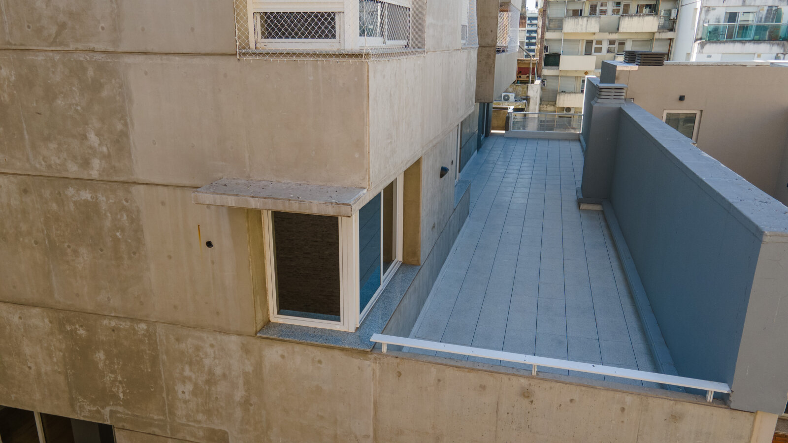 Departamento en venta 3 dormitorios, terraza exclusiva y cochera en Barrio Martin — foto 5