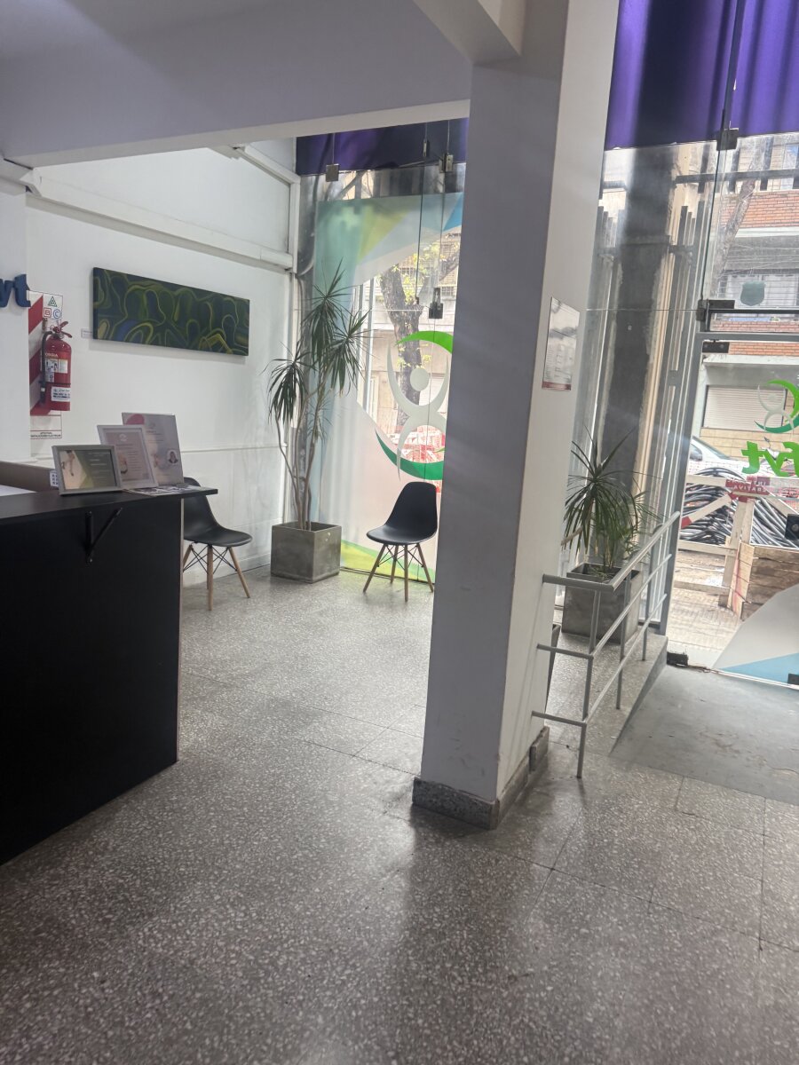 VENTA LOCAL COMERCIAL — foto 3